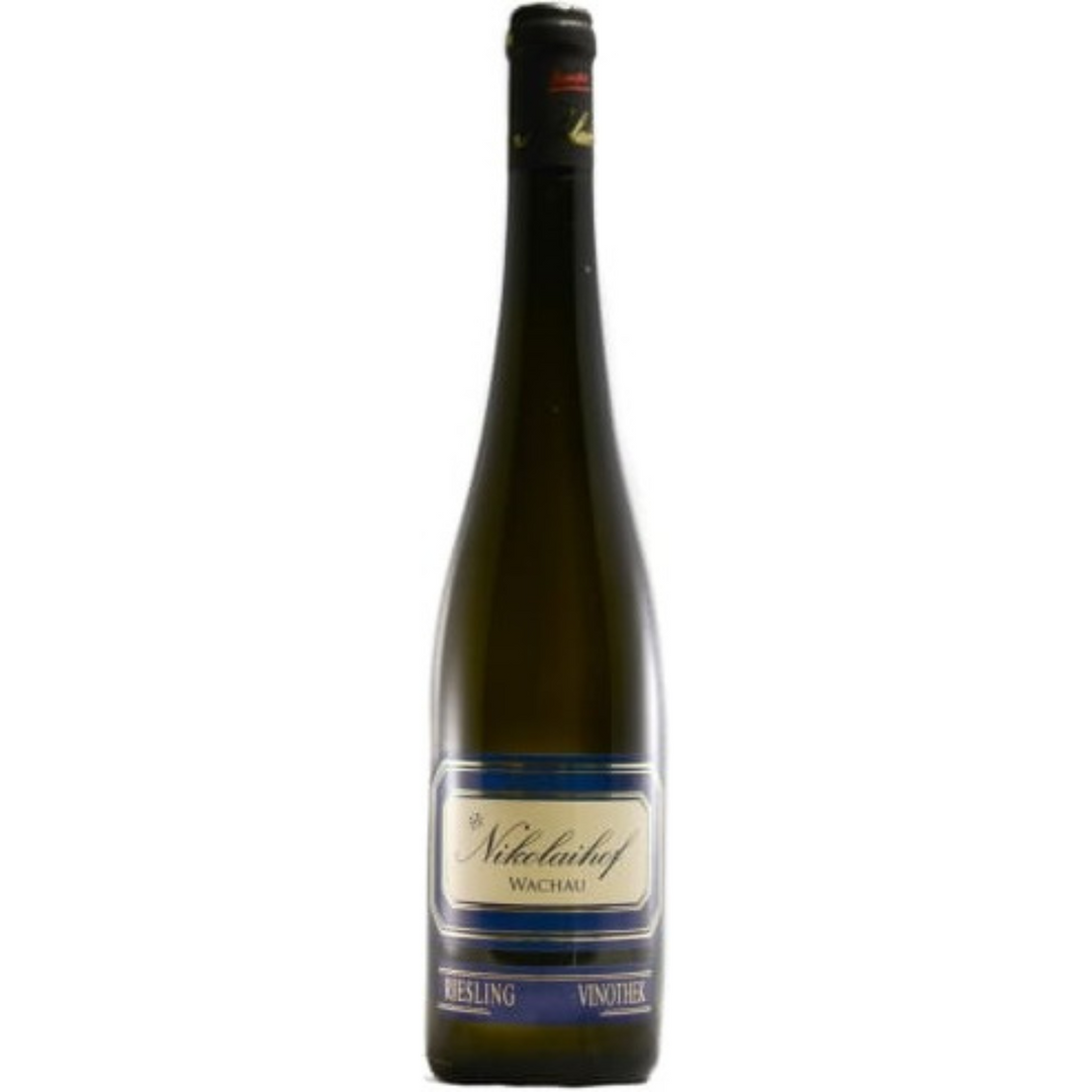 Familie Saahs Nikolaihof Vinothek Riesling, Wachau, Austria 2002