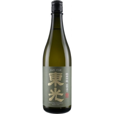 Toko 'Sun Rise' Dewasansan Junmai Daiginjo Sake, Japan NV 720ml